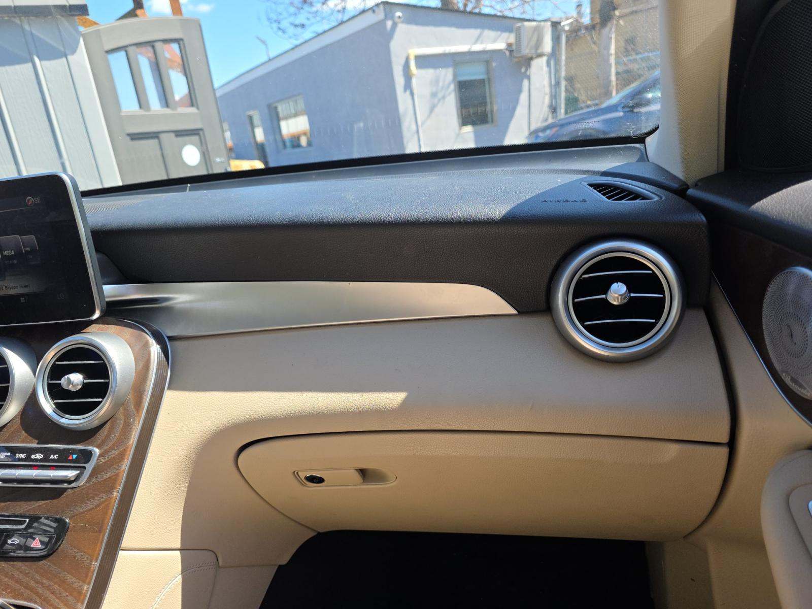 2019 Mercedes-Benz GLC GLC 300 AWD