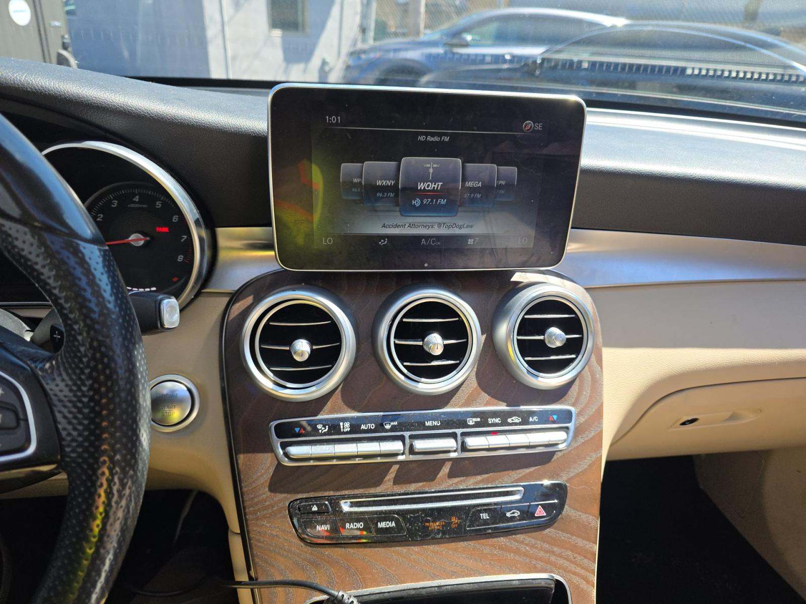 2019 Mercedes-Benz GLC GLC 300 AWD