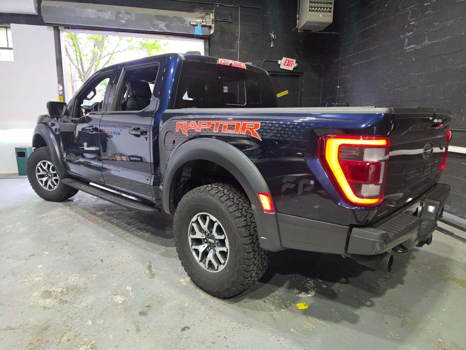 FORD F-150 - 2