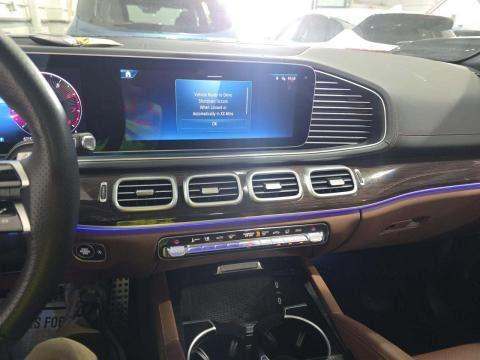 MERCEDES-BENZ GLS - 10