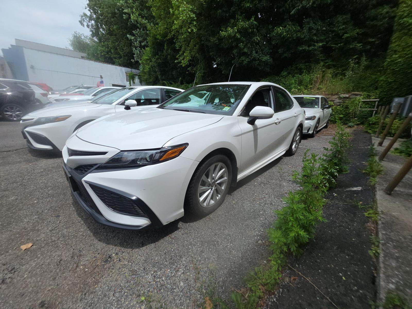 2023 Toyota Camry SE FWD