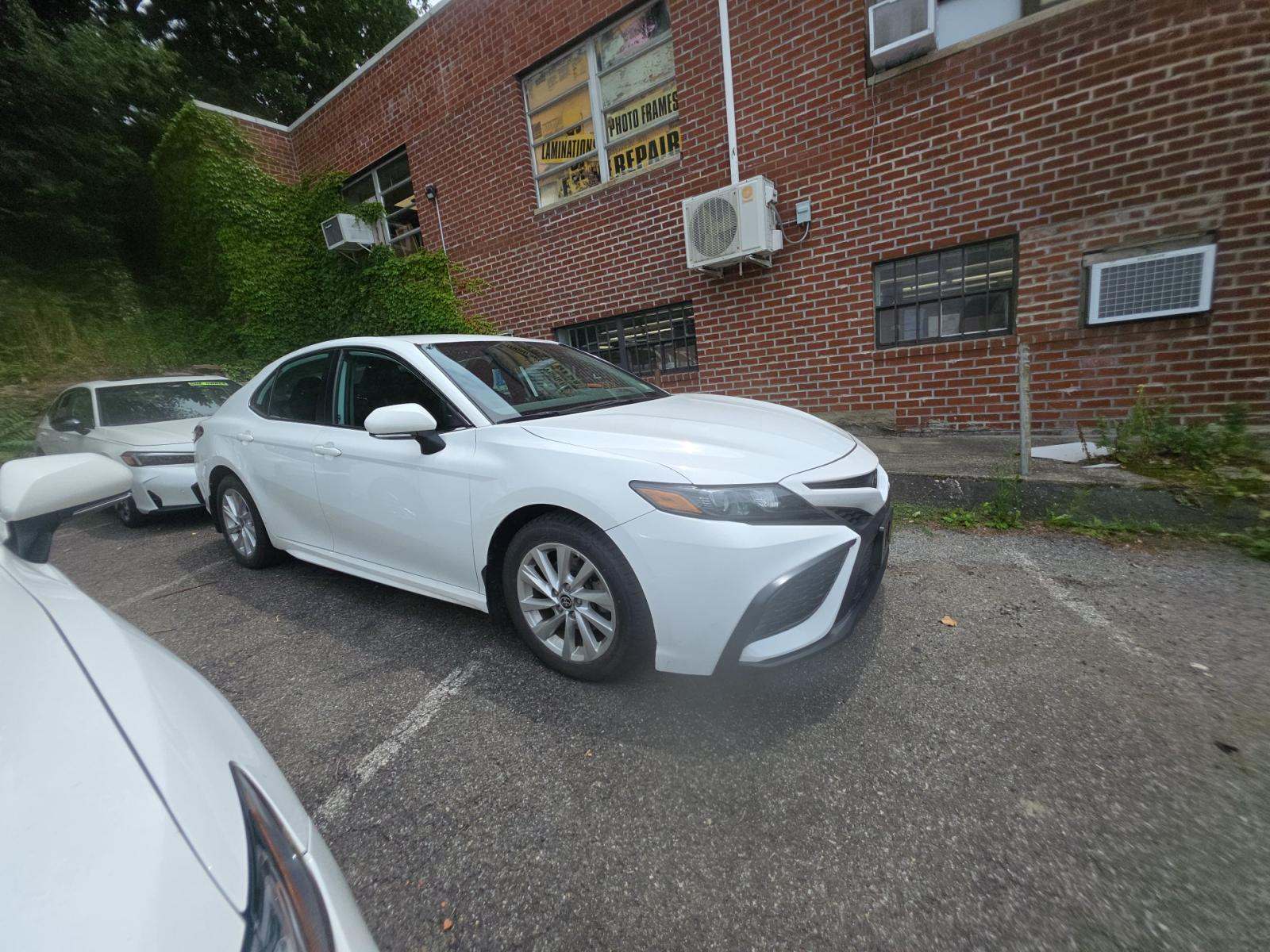 2023 Toyota Camry SE FWD