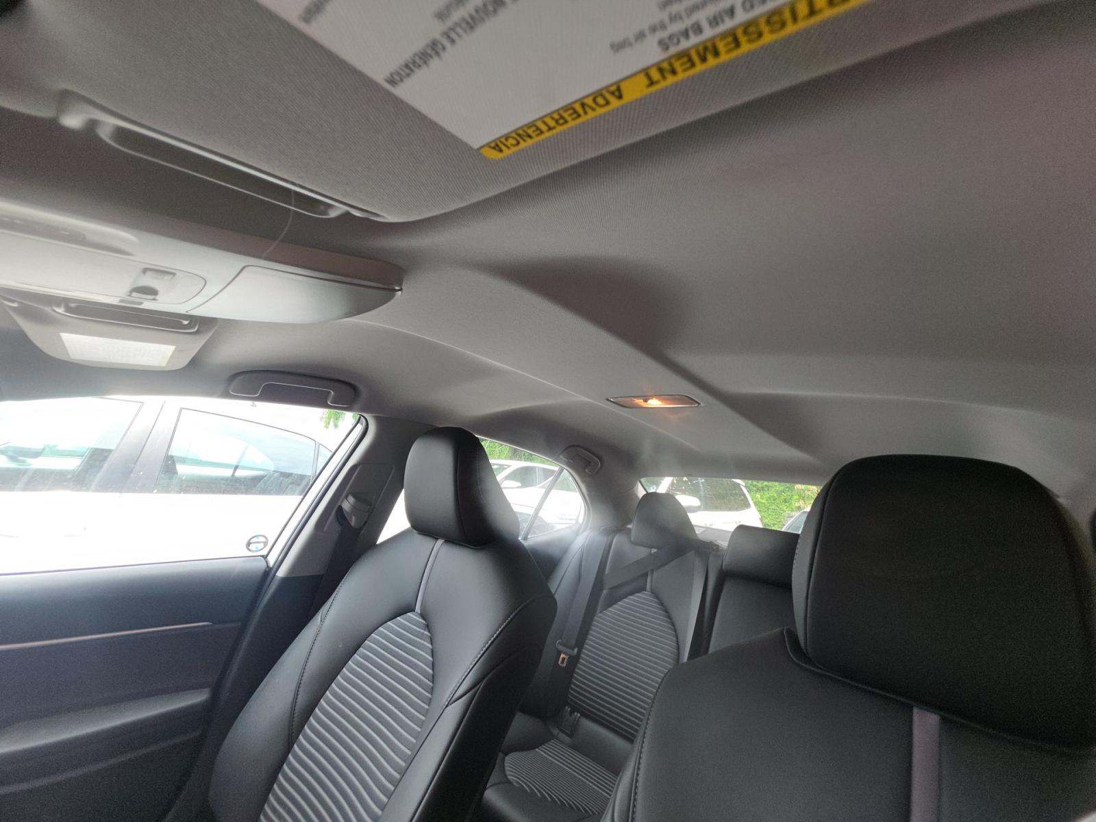 2023 Toyota Camry SE FWD