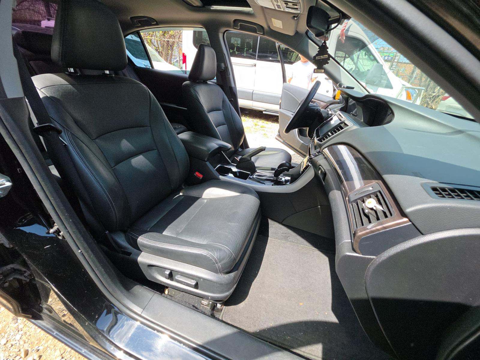 2017 Honda Accord EX-L FWD