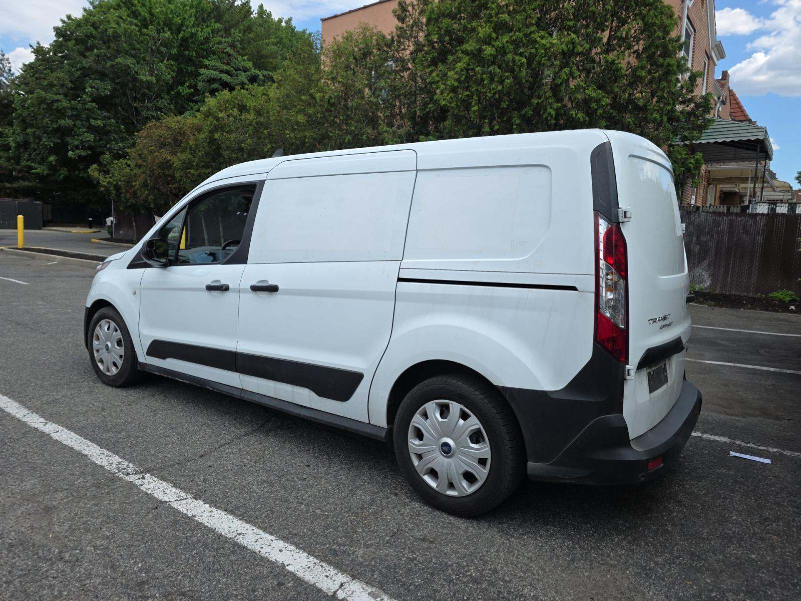FORD TRANSIT CONNECT - 2