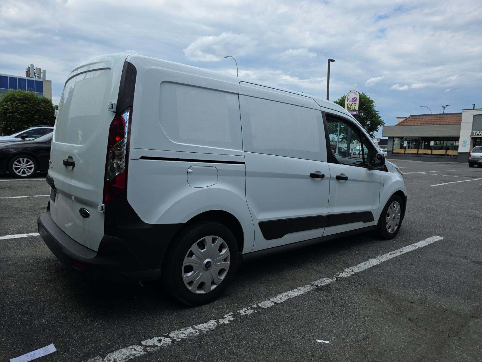 FORD TRANSIT CONNECT - 3