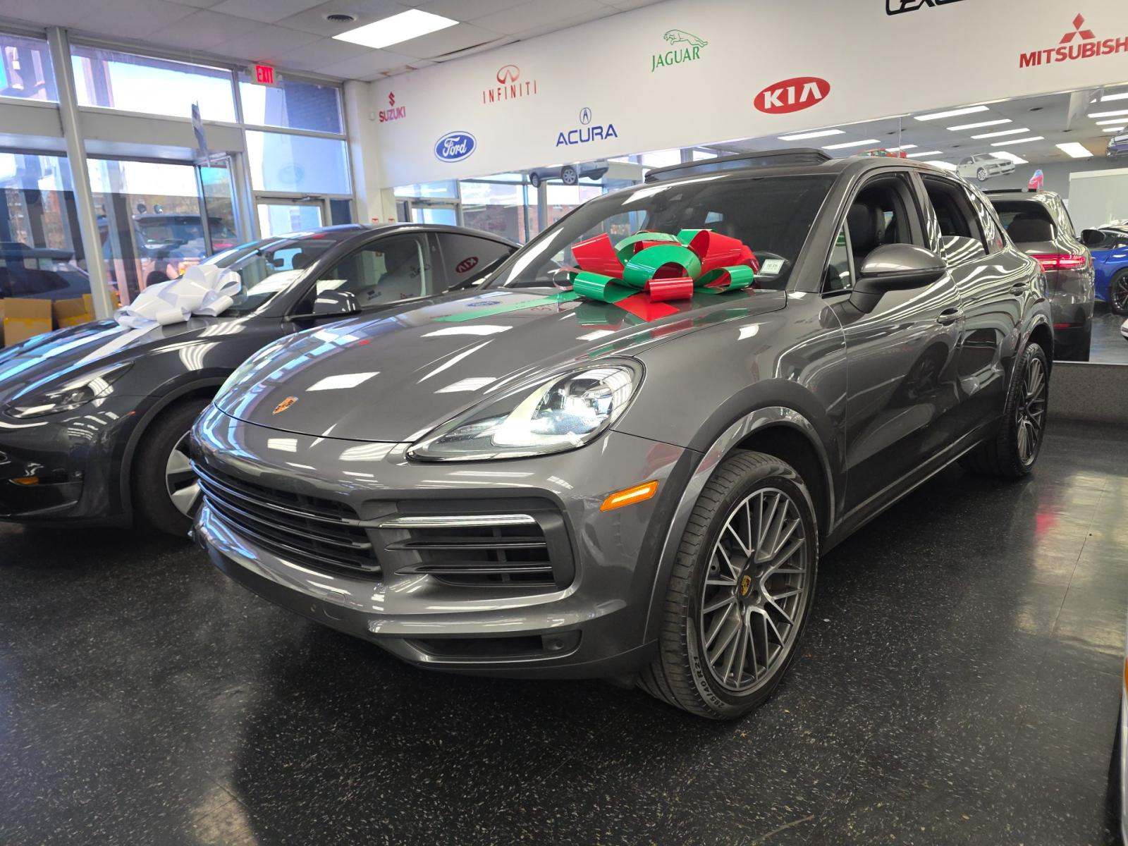 PORSCHE CAYENNE - 1