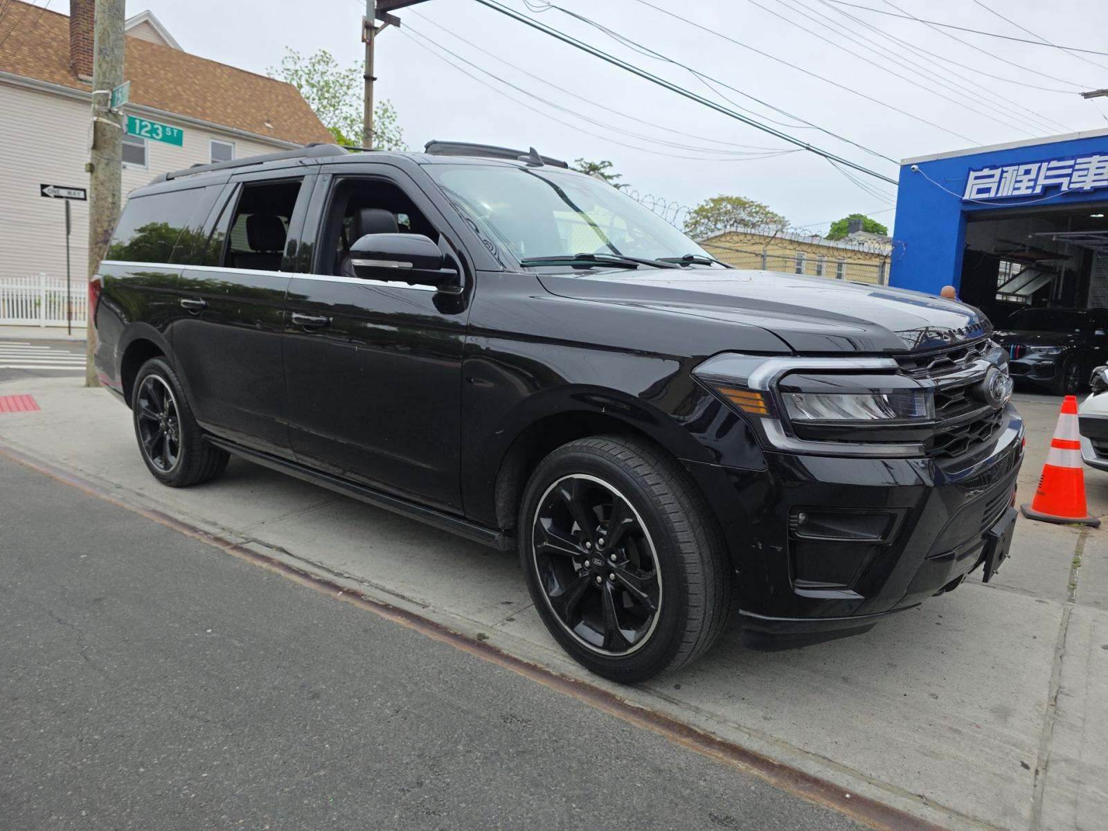 FORD EXPEDITION MAX - 4