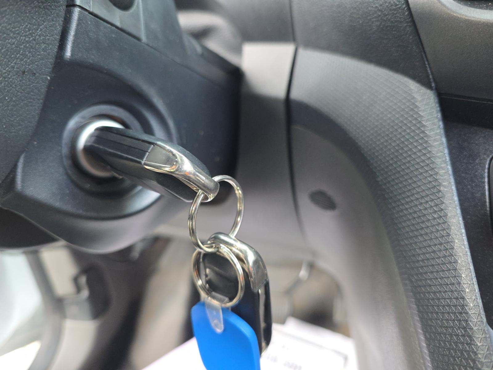 FORD TRANSIT CONNECT - 8
