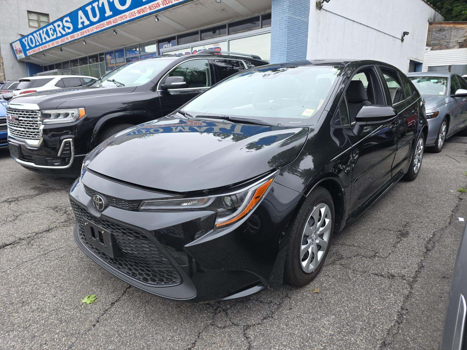 2022 Toyota Corolla LE FWD
