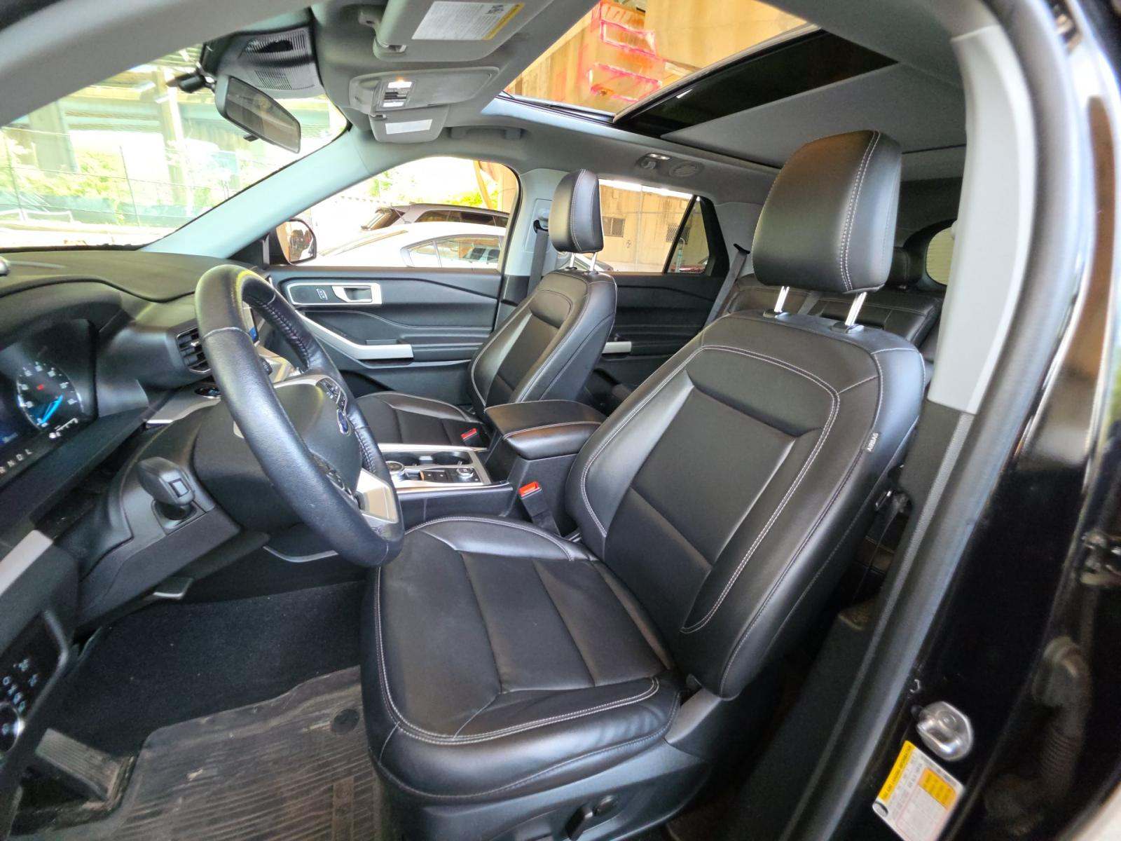 FORD EXPLORER - 6