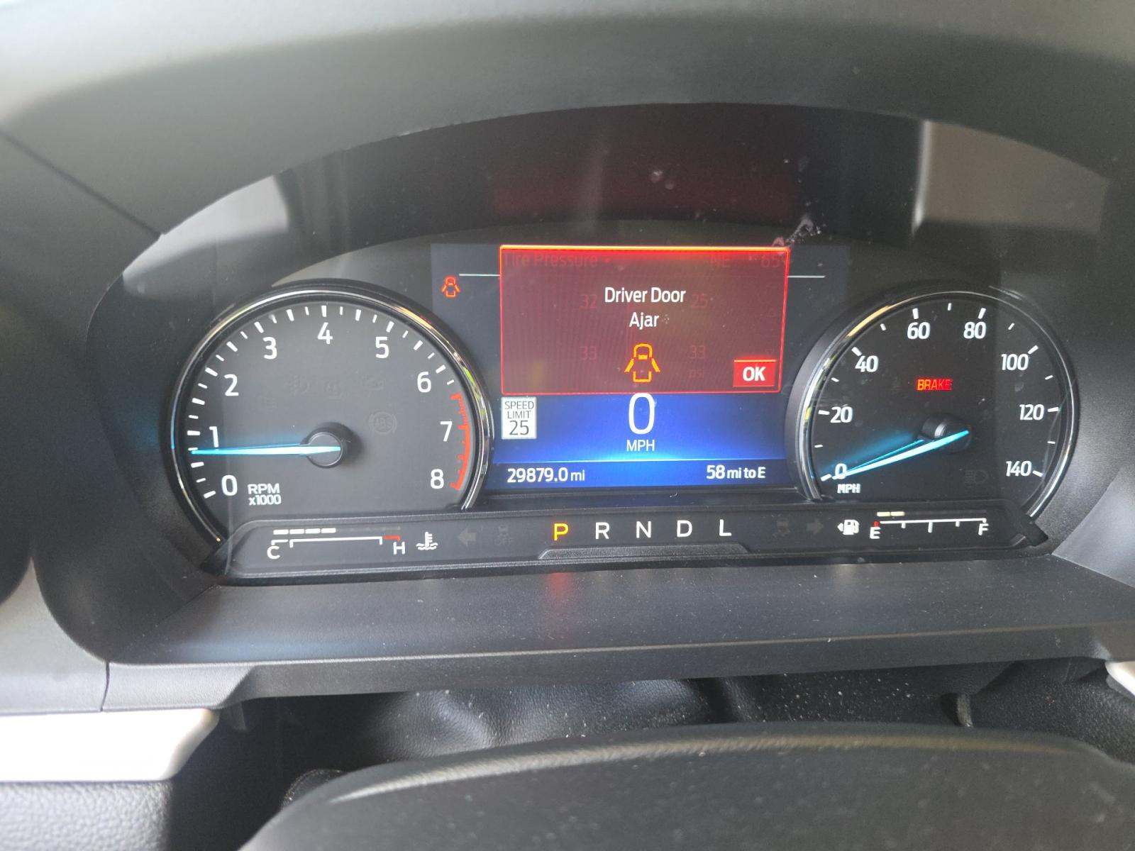FORD EXPLORER - 9