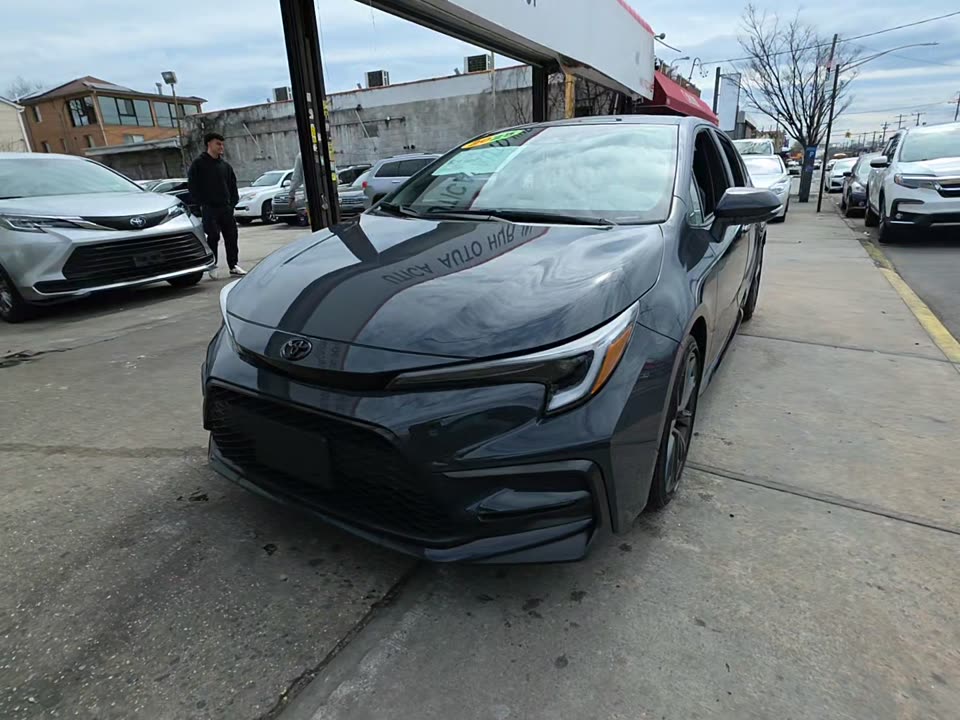 2025 Toyota Corolla SE FWD