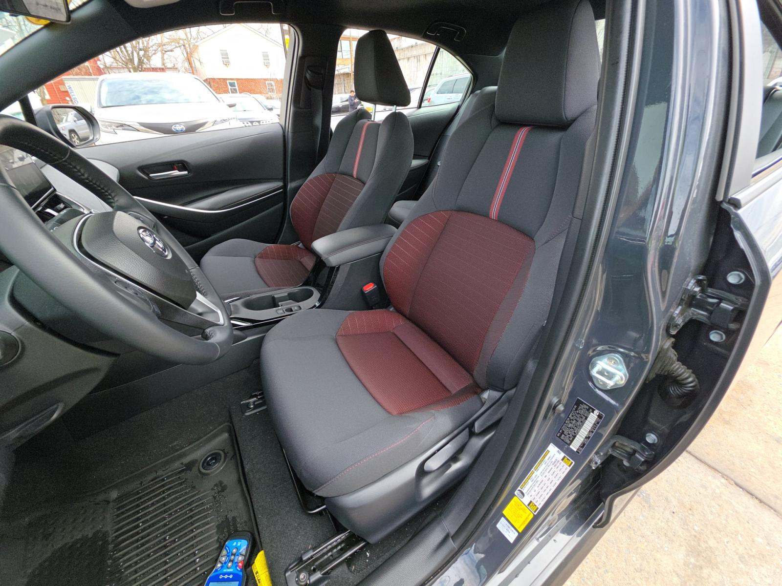 2025 Toyota Corolla SE FWD