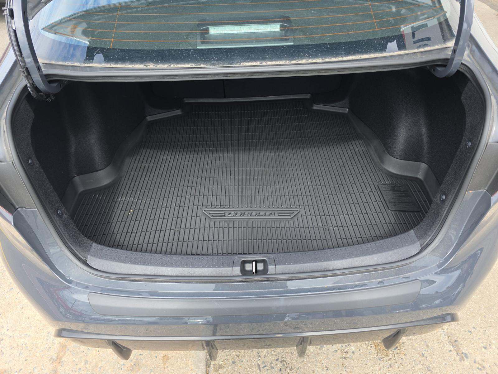 2025 Toyota Corolla SE FWD