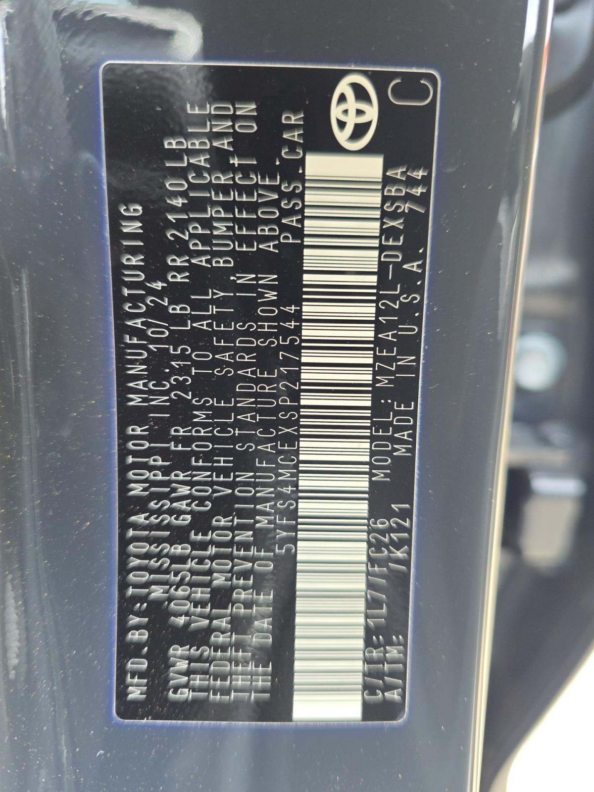 2025 Toyota Corolla SE FWD