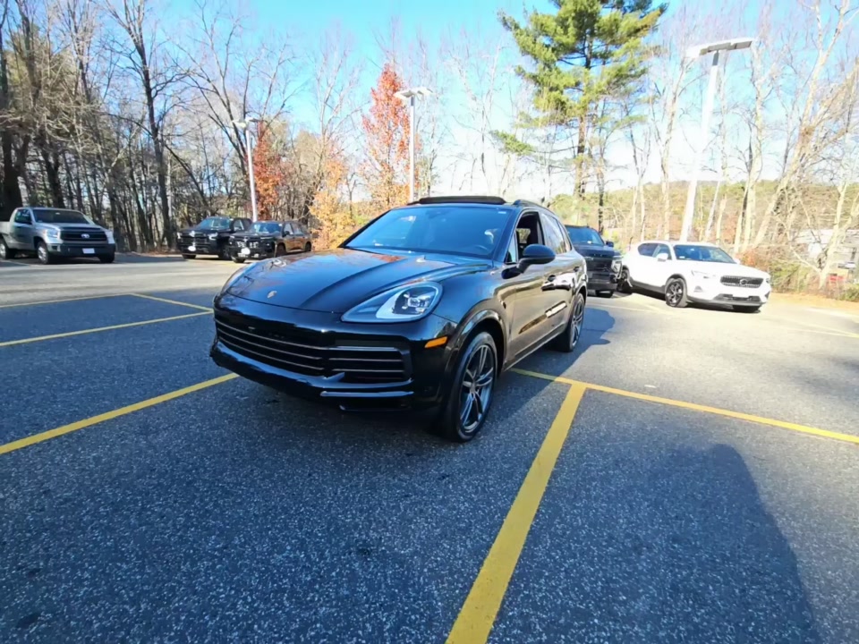 2023 Porsche Cayenne Platinum Edition AWD