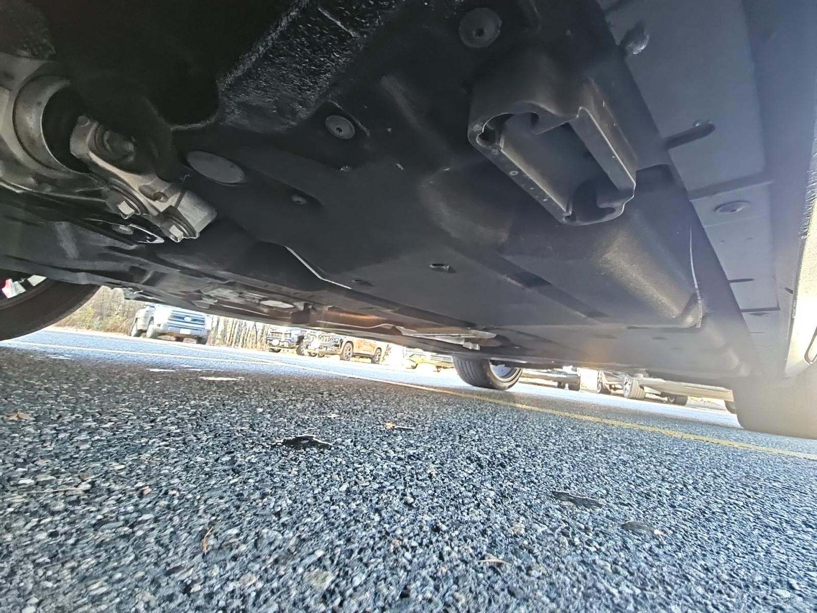 2023 Porsche Cayenne Platinum Edition AWD