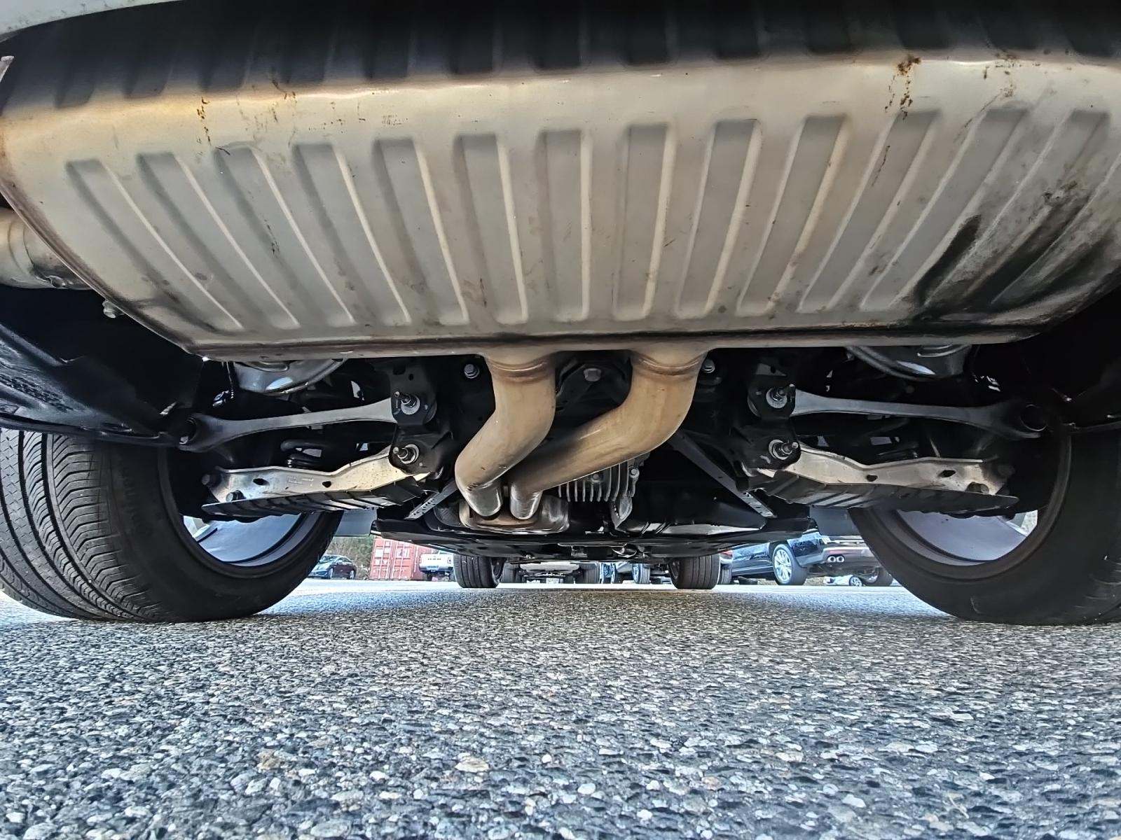 2023 Porsche Cayenne Platinum Edition AWD