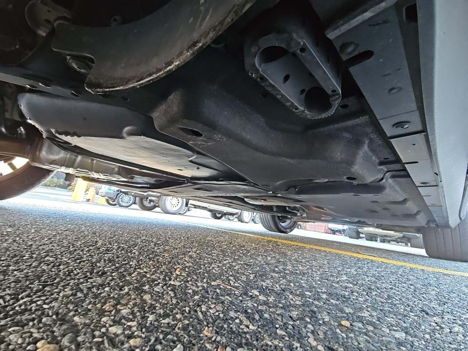 2023 Porsche Cayenne Platinum Edition AWD