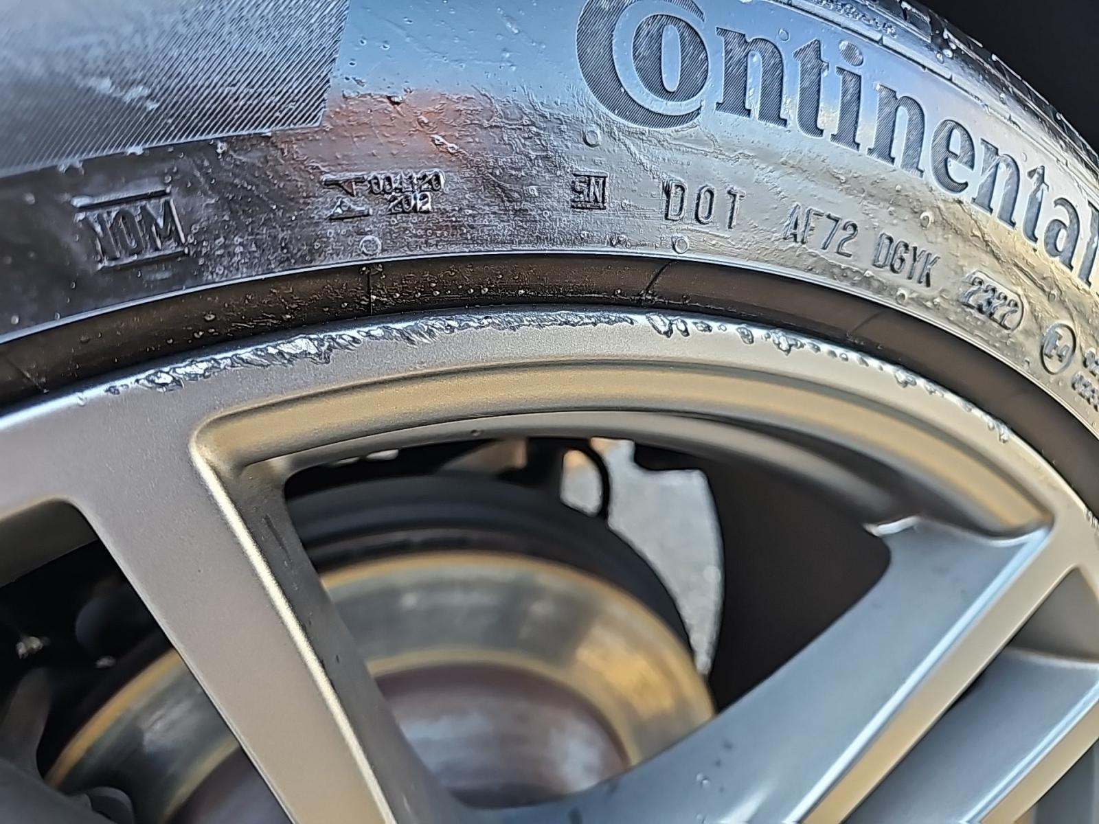 2023 Porsche Cayenne Platinum Edition AWD