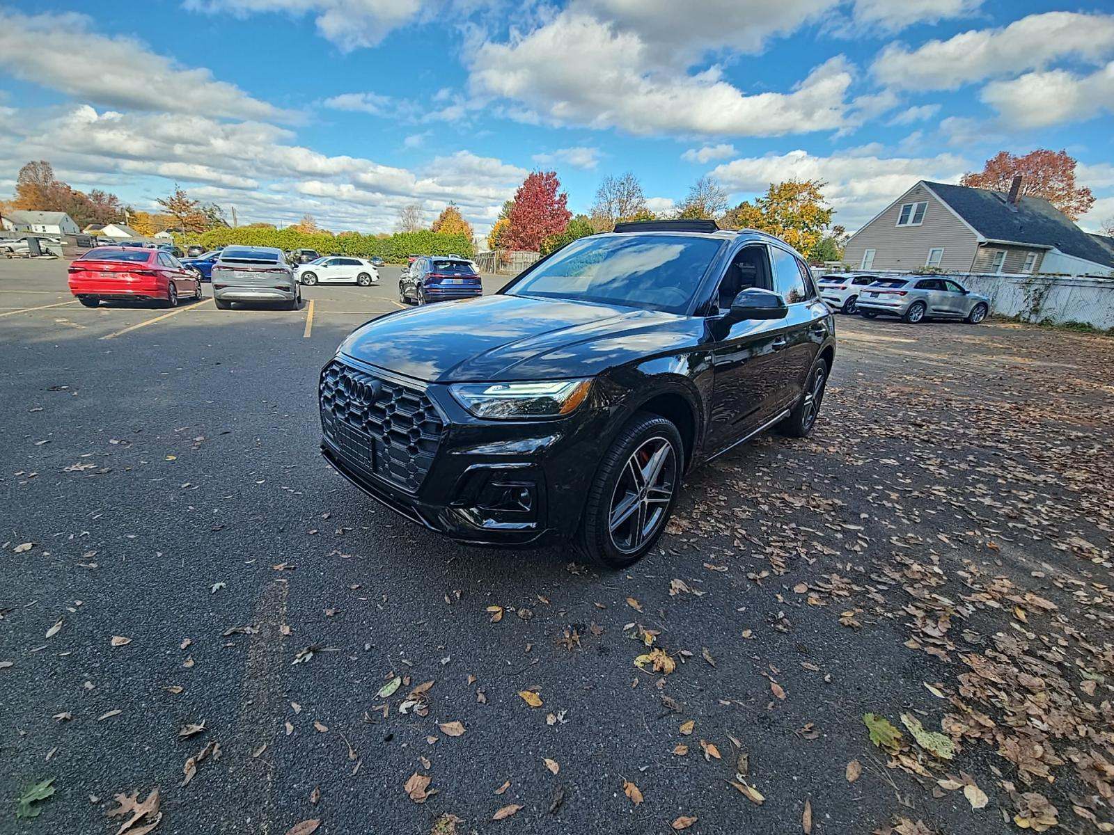 2024 Audi Q5 e Plug-In Hybrid S line Premium Plus AWD