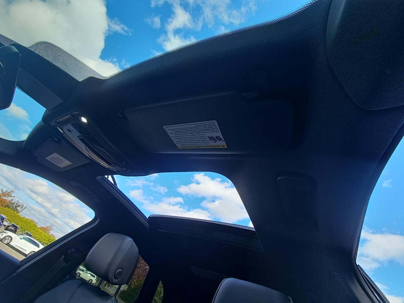 2024 Audi Q5 e Plug-In Hybrid S line Premium Plus AWD