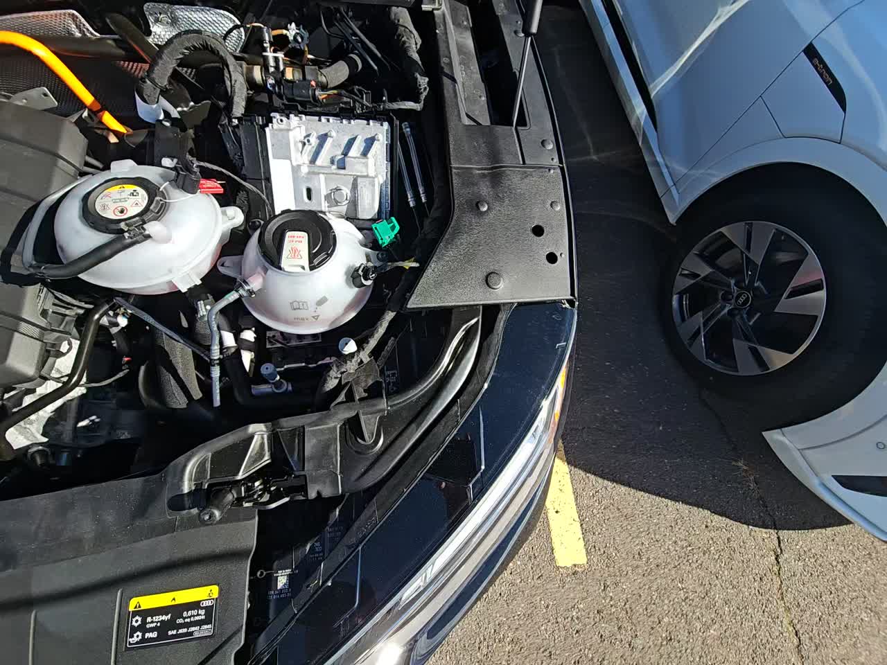 2024 Audi Q5 e Plug-In Hybrid S line Premium Plus AWD