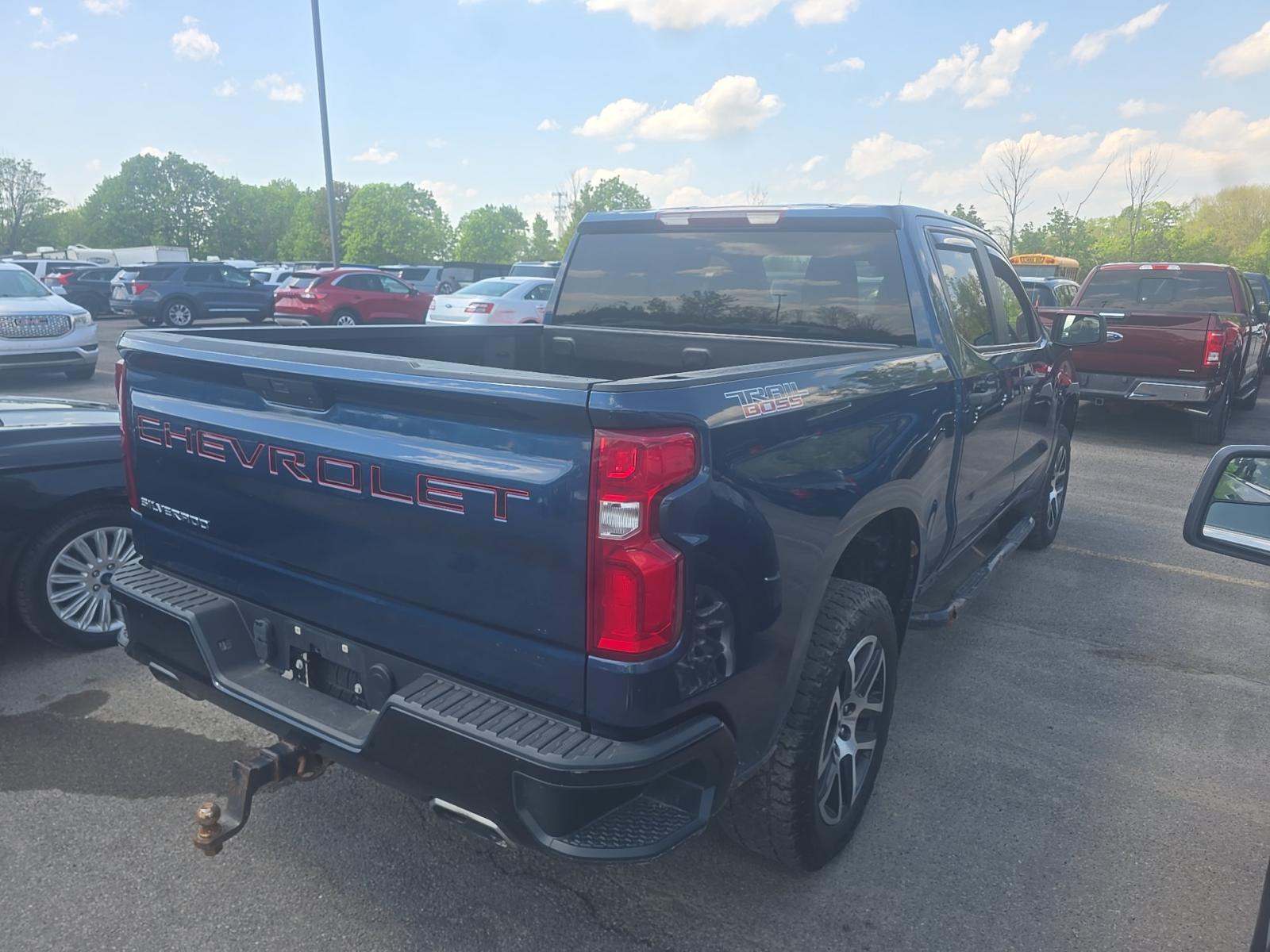 2019 Chevrolet Silverado 1500 Custom Trail Boss AWD