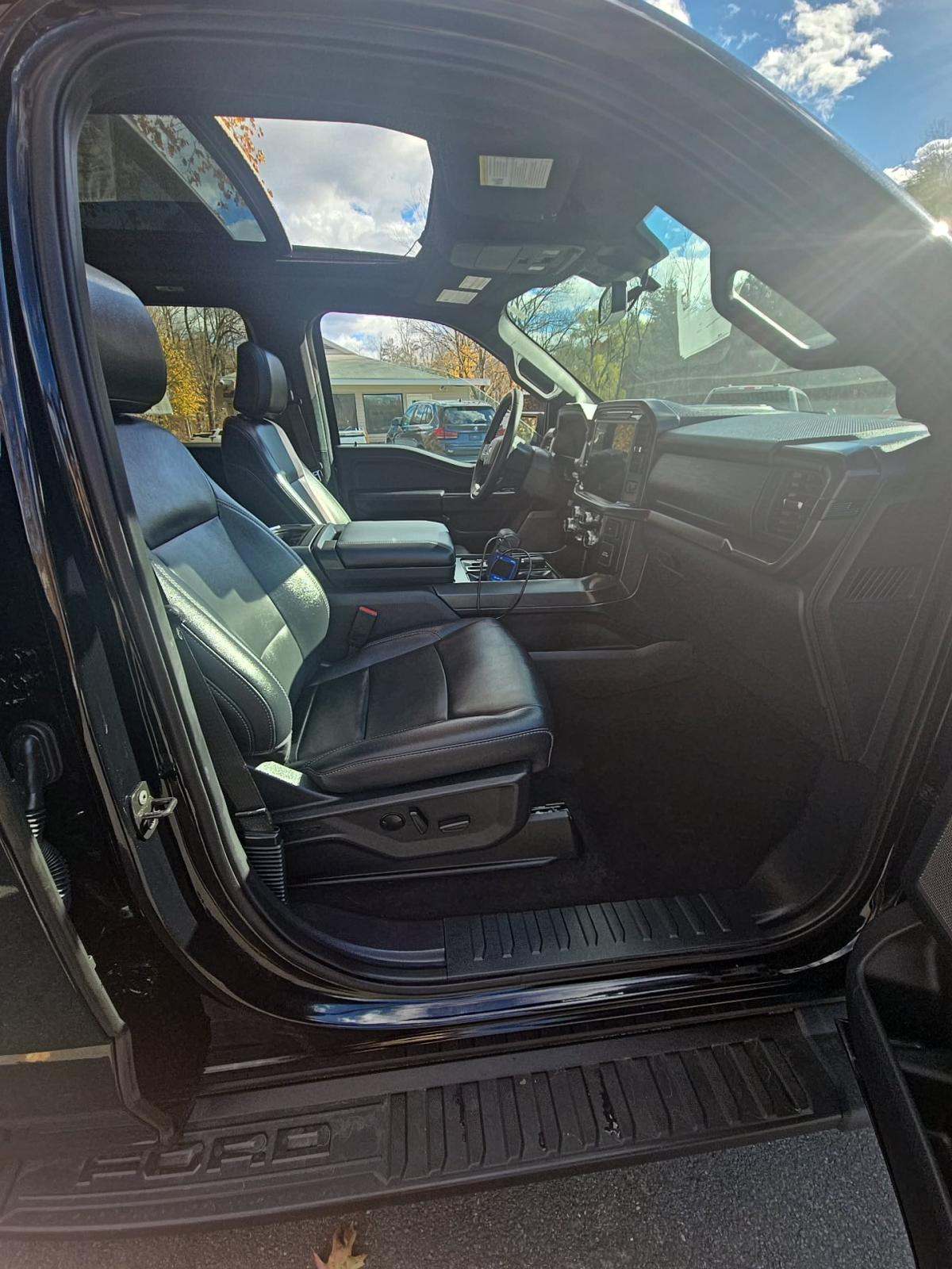 2024 Ford F-150 XLT AWD