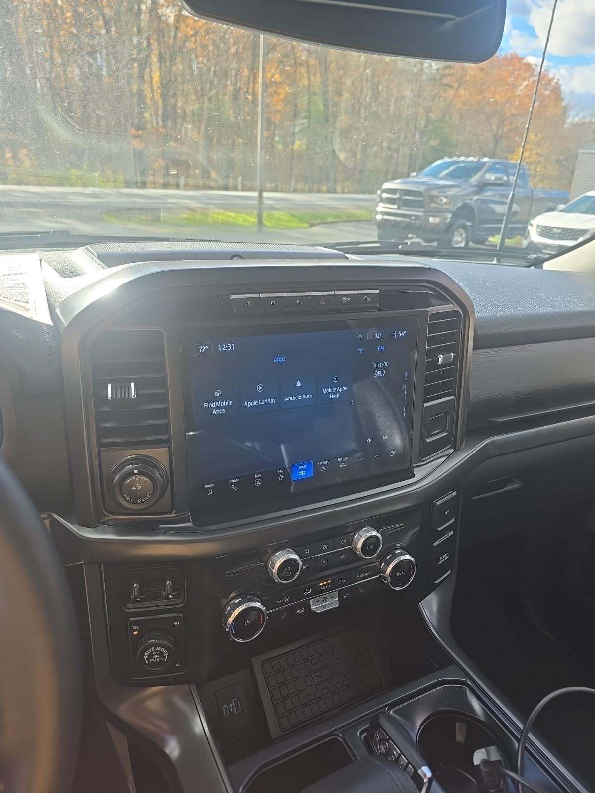 2024 Ford F-150 XLT AWD