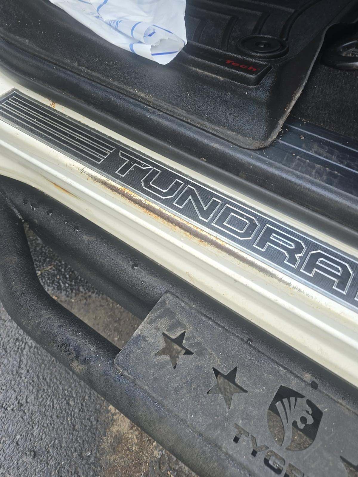 2014 Toyota Tundra Platinum AWD