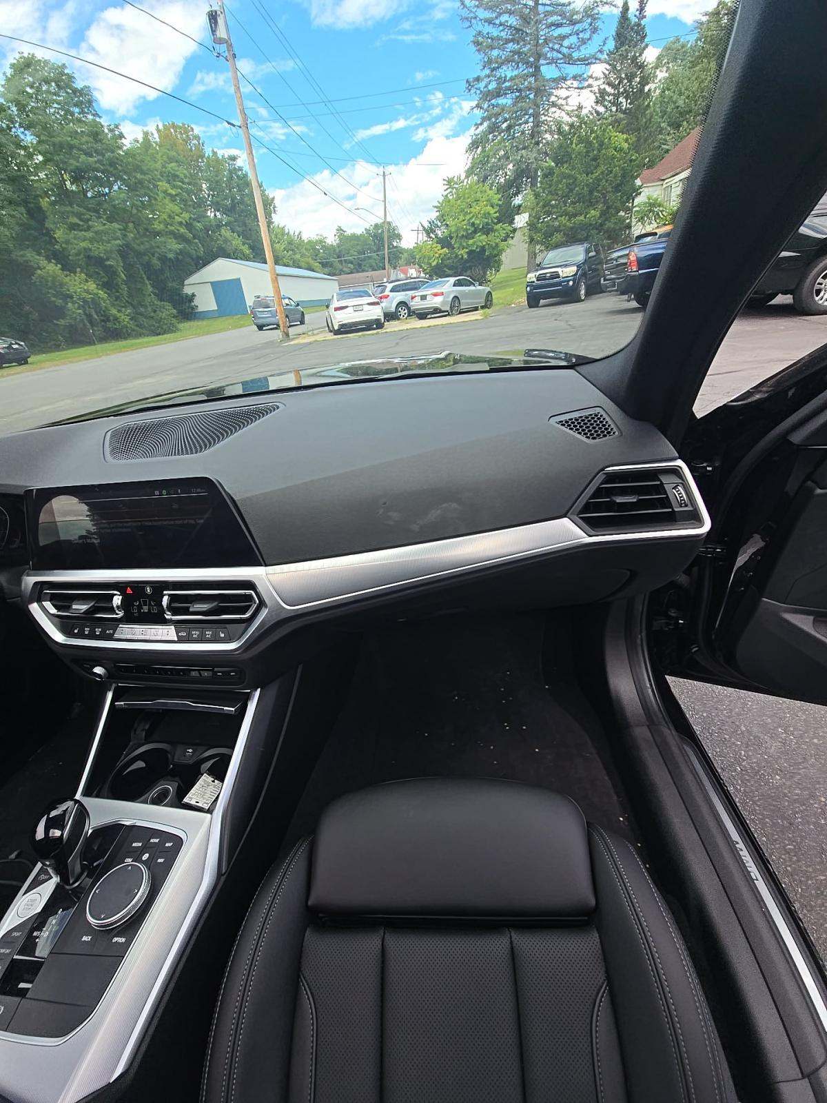 2022 BMW 3 Series 330i xDrive AWD