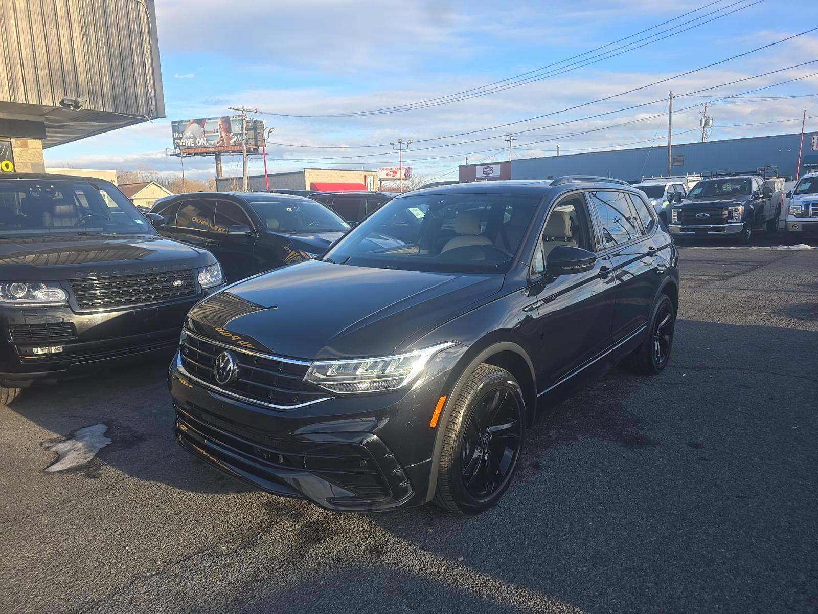 2023 Volkswagen Tiguan 2.0T SE R-Line Black AWD
