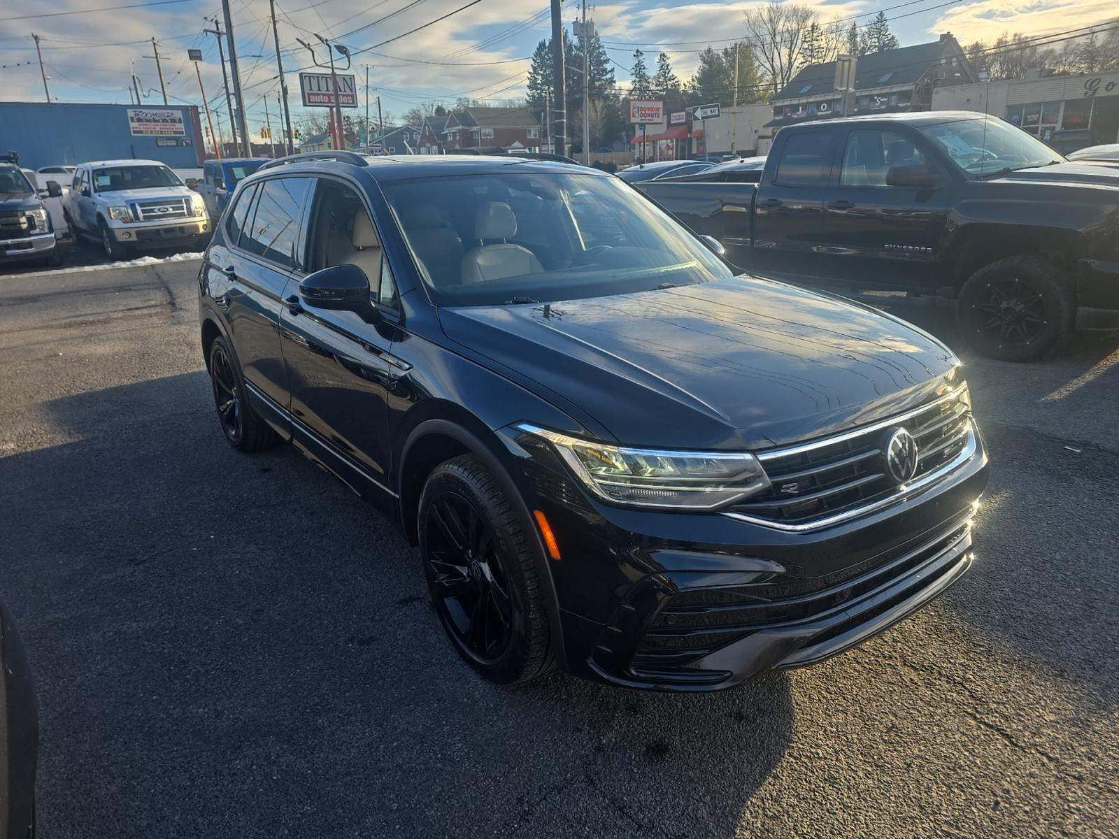 2023 Volkswagen Tiguan 2.0T SE R-Line Black AWD