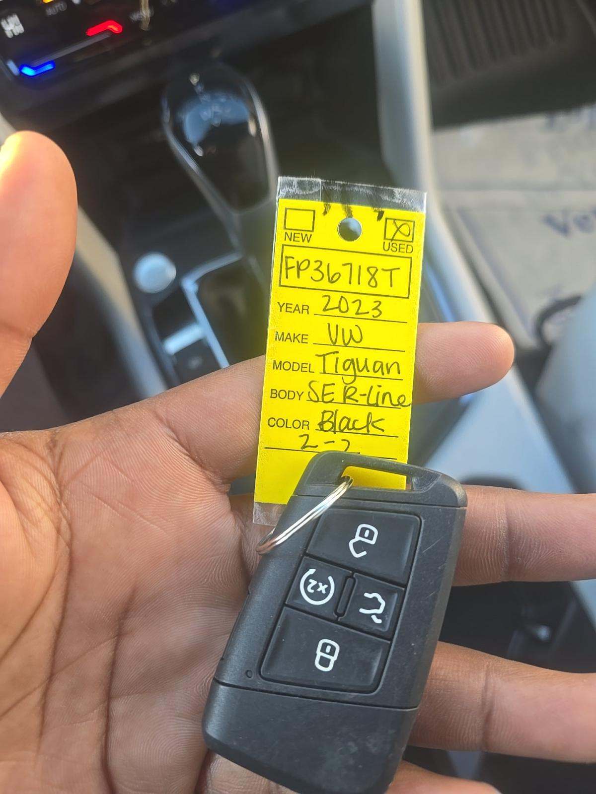 2023 Volkswagen Tiguan 2.0T SE R-Line Black AWD