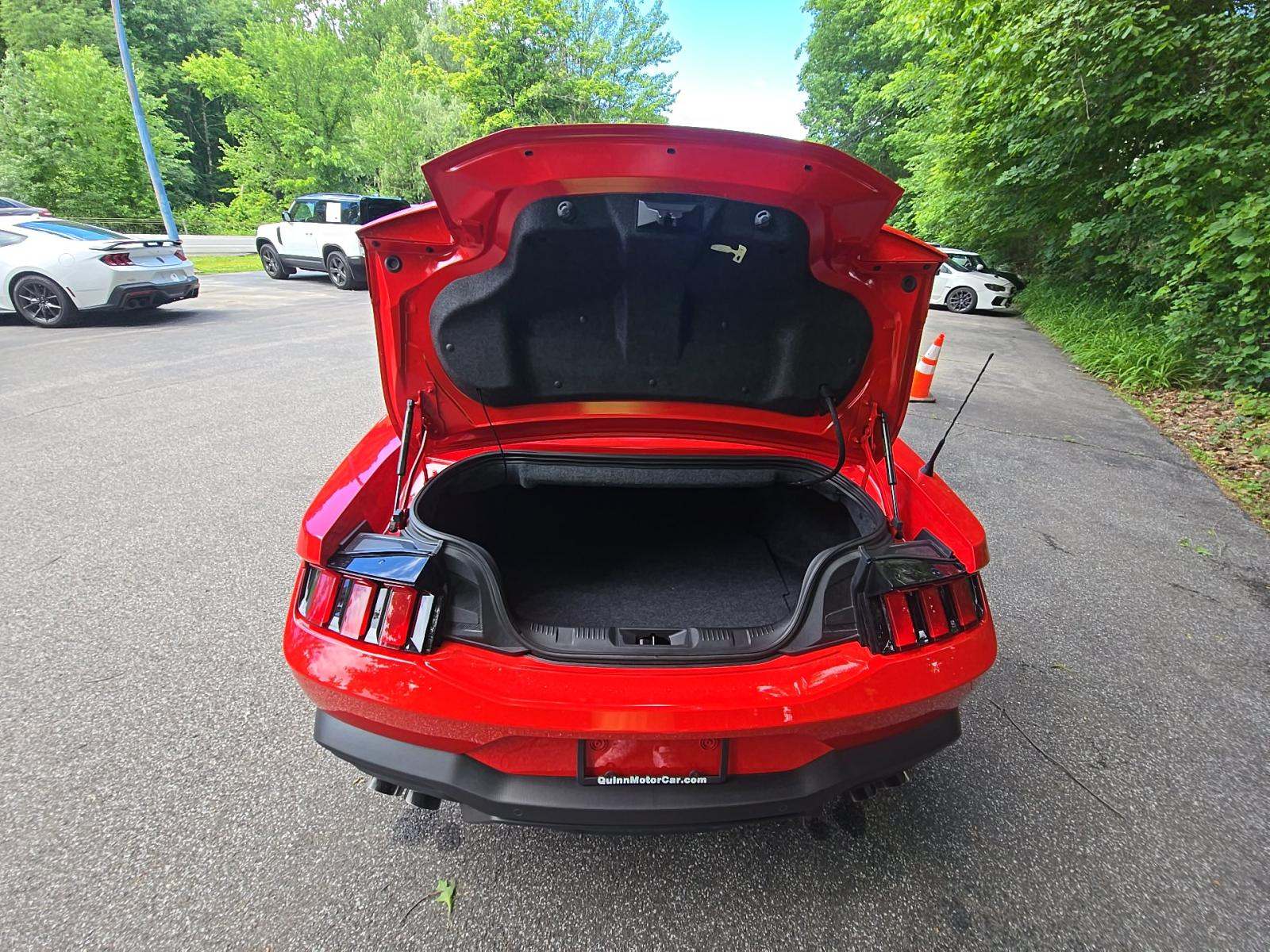 2025 Ford Mustang EcoBoost Premium RWD