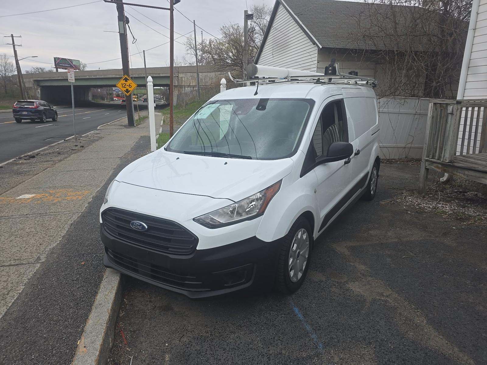 FORD TRANSIT CONNECT - 1