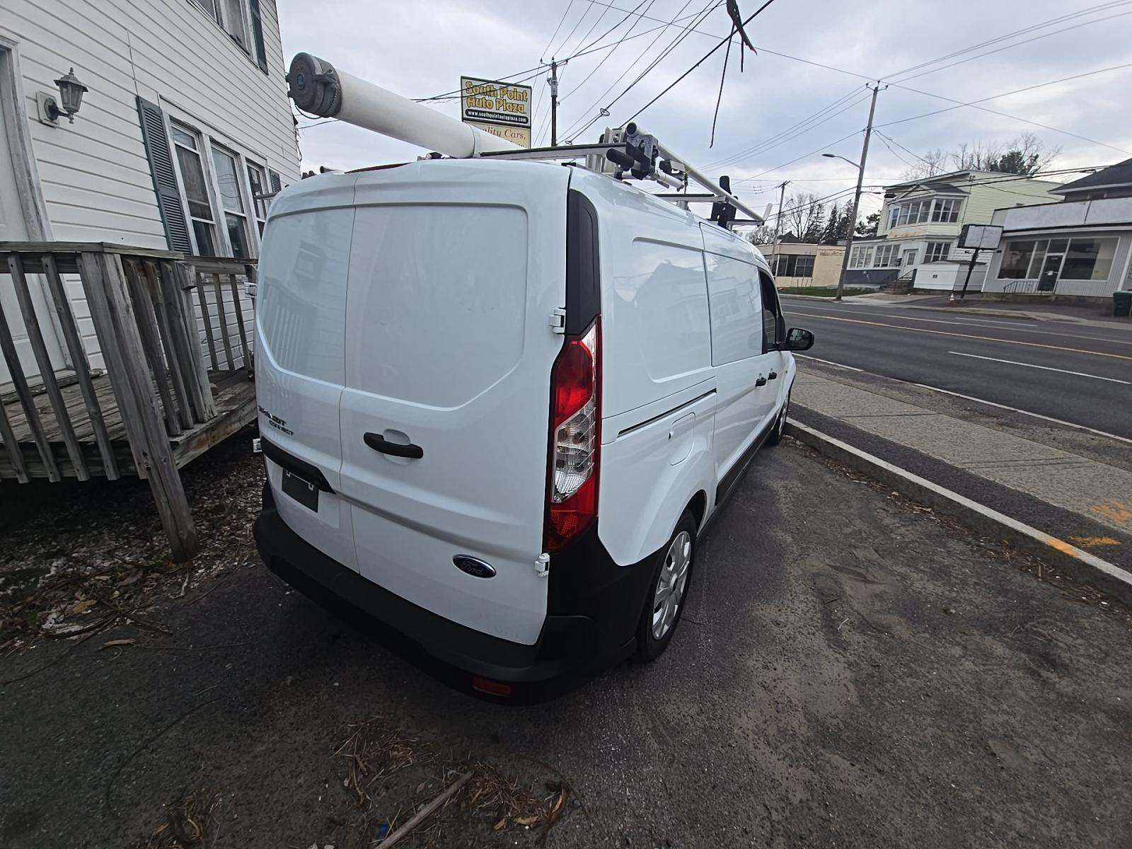 FORD TRANSIT CONNECT - 3