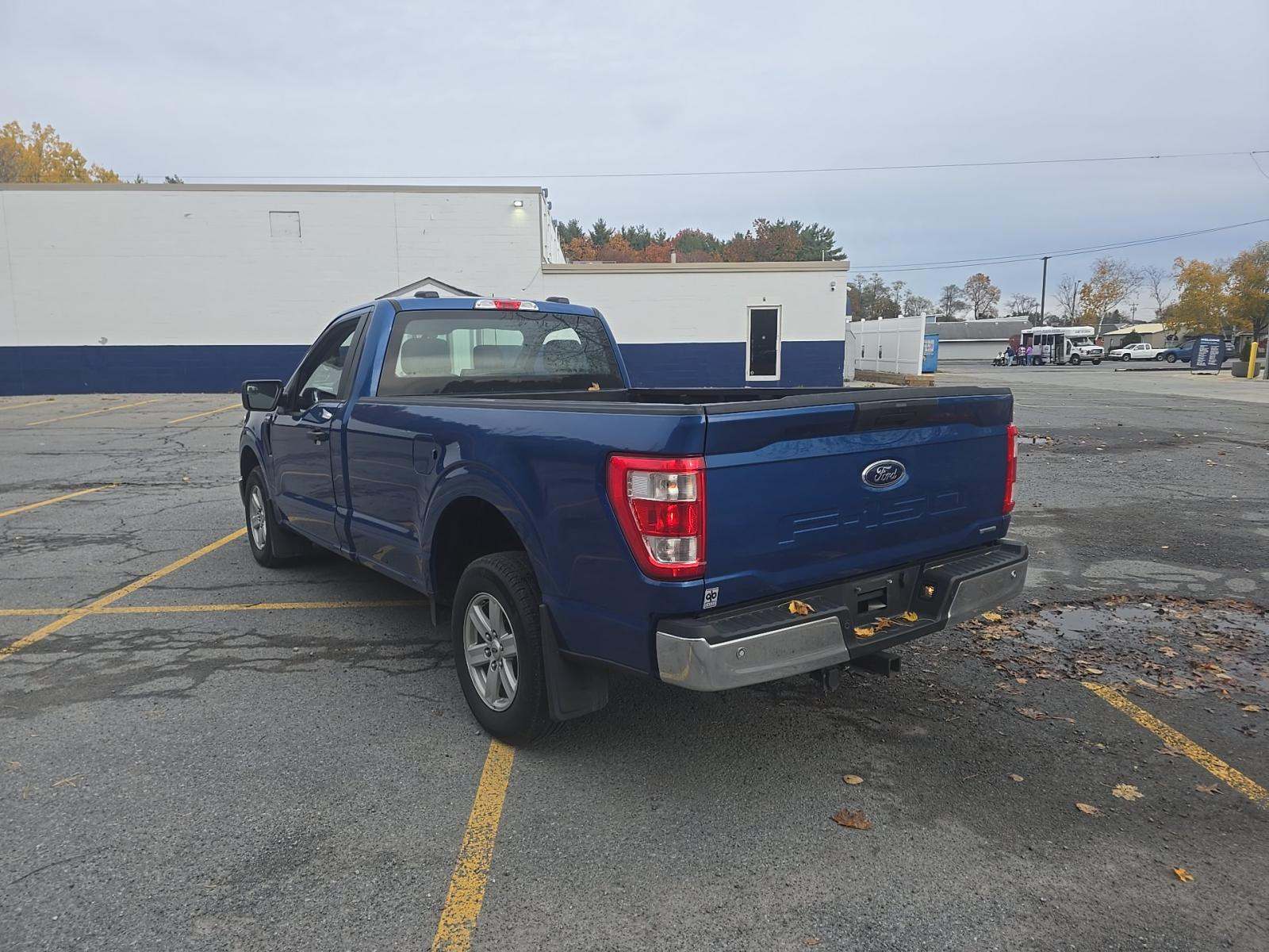 2022 Ford F-150 XL RWD