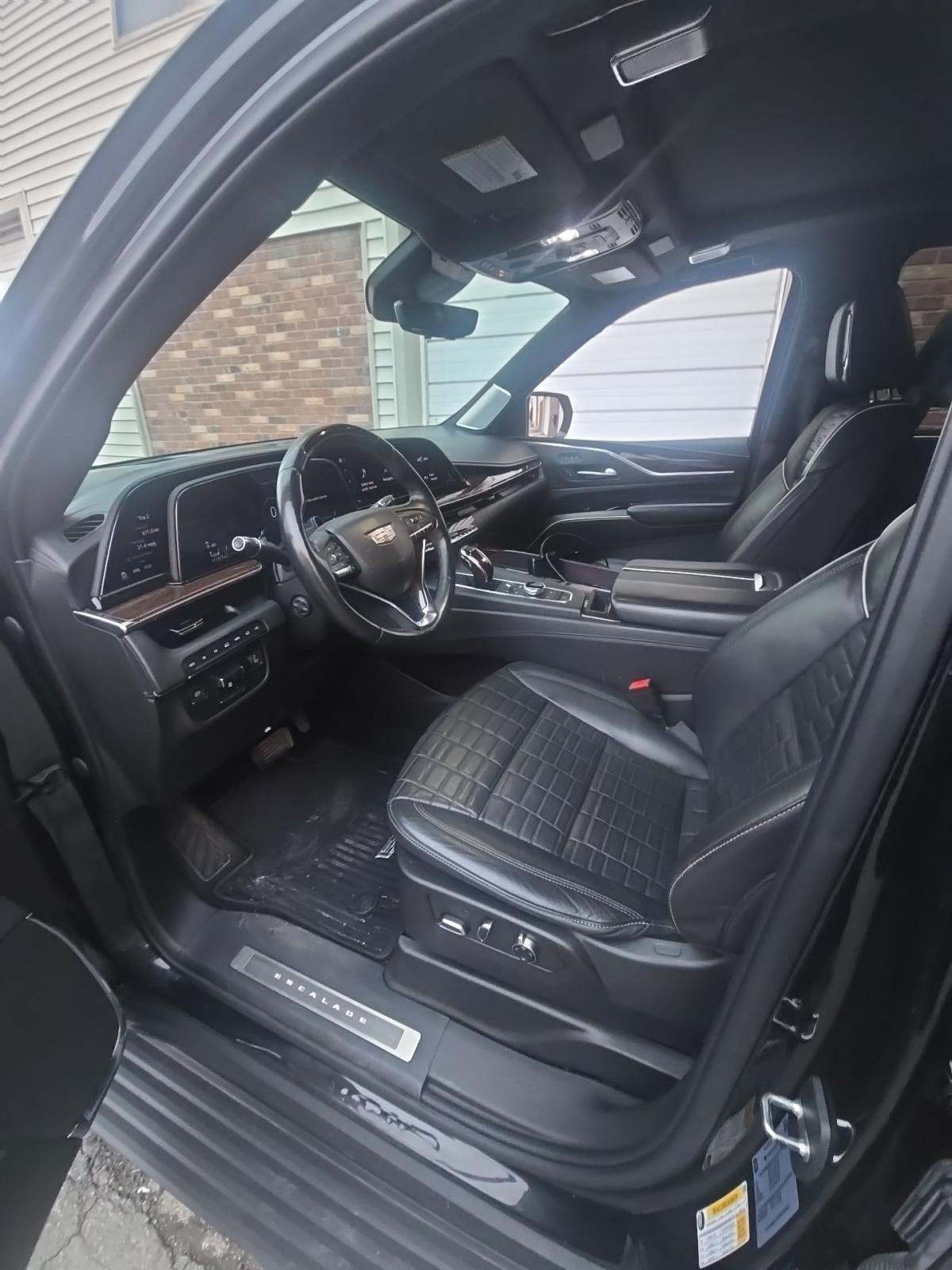 2022 Cadillac Escalade ESV Sport Platinum AWD