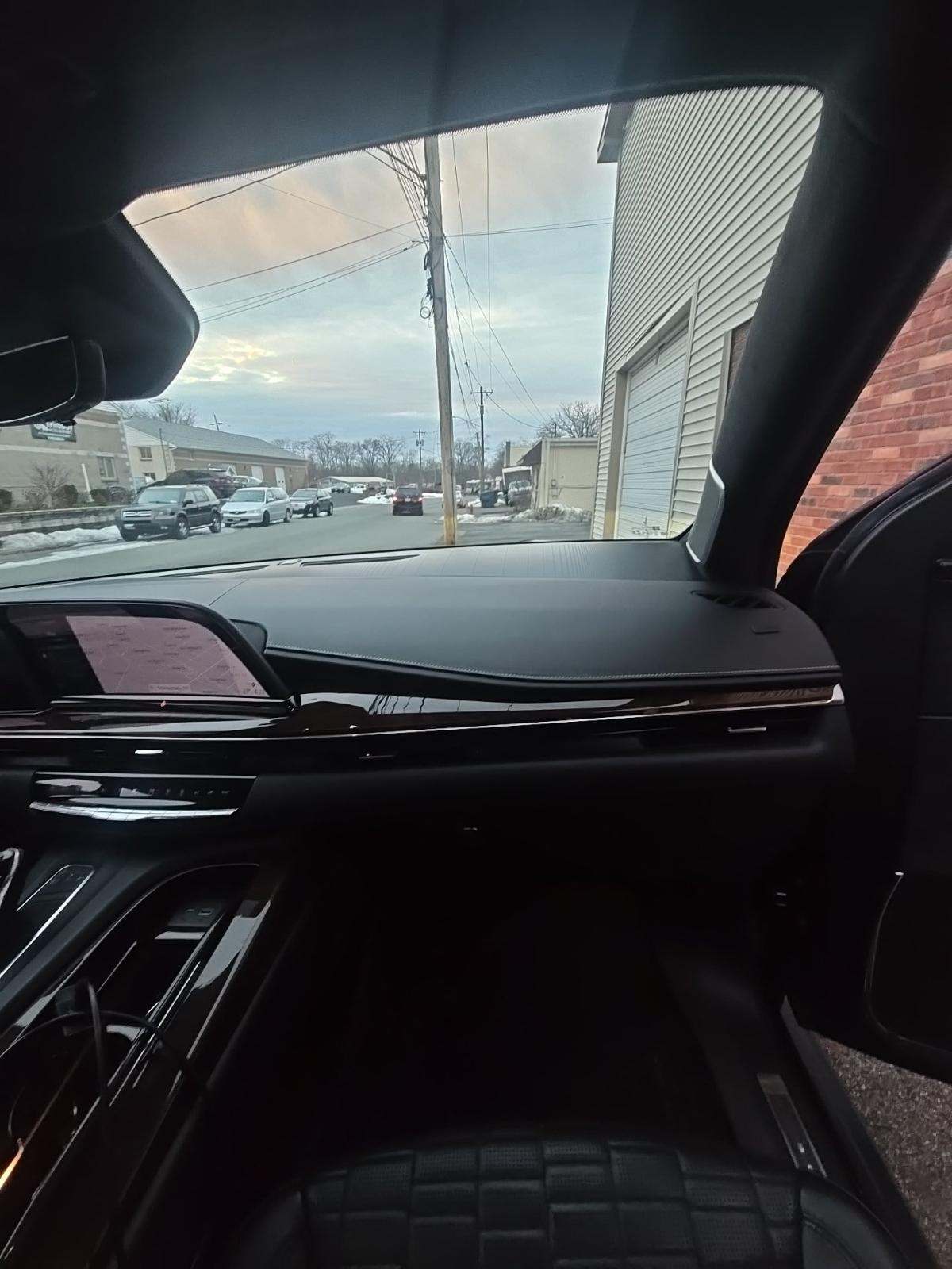 2022 Cadillac Escalade ESV Sport Platinum AWD