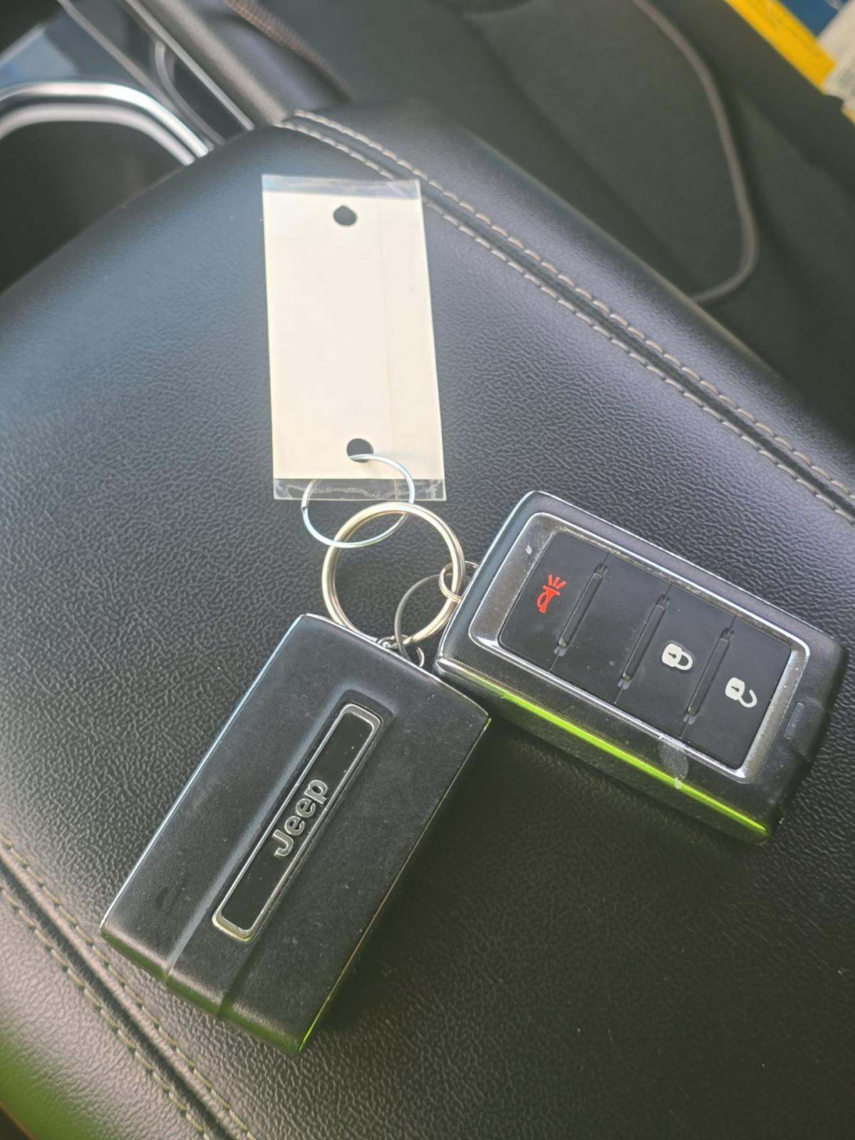 JEEP GRAND CHEROKEE - 8