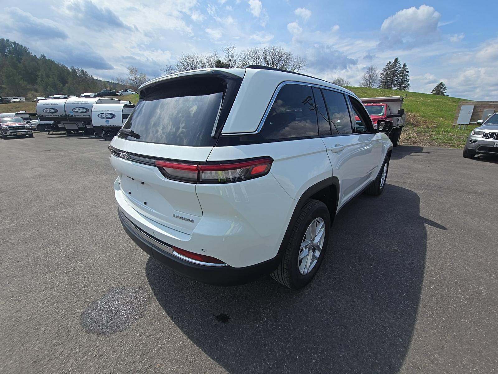 JEEP GRAND CHEROKEE - 3