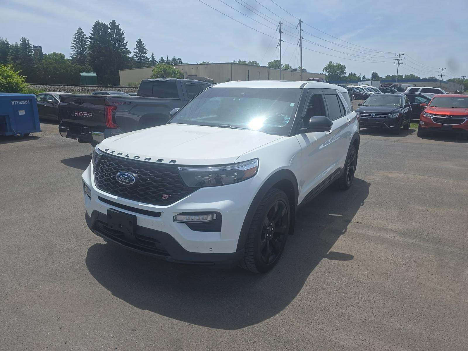 FORD EXPLORER - 1