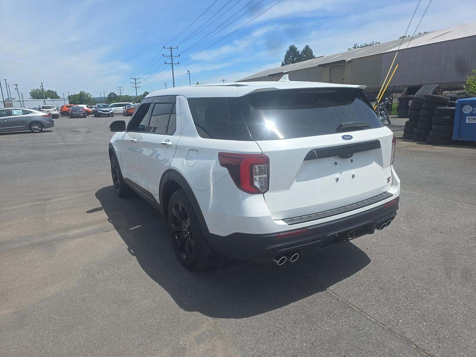 FORD EXPLORER - 2