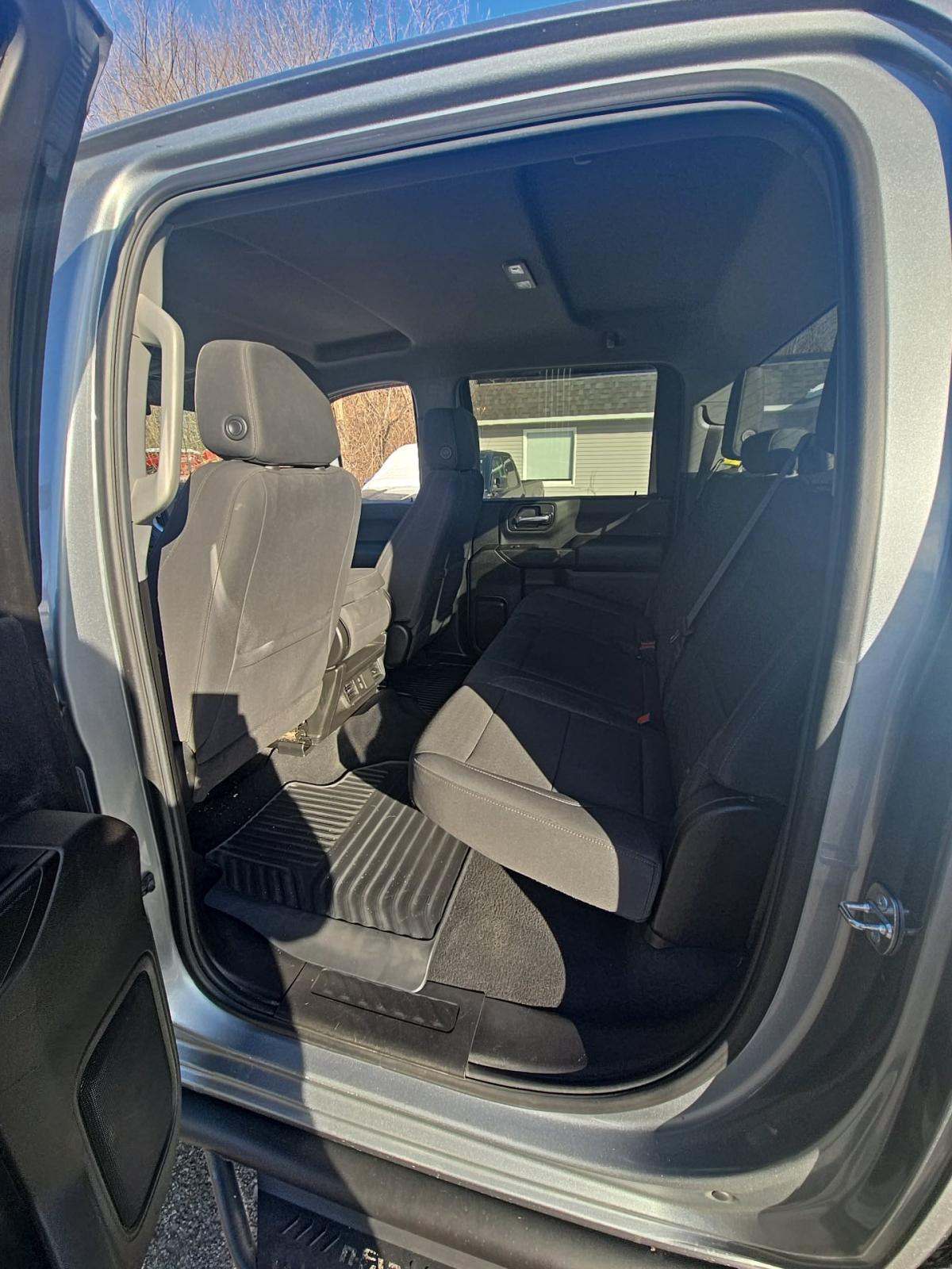 2024 Chevrolet Silverado 2500HD Custom AWD