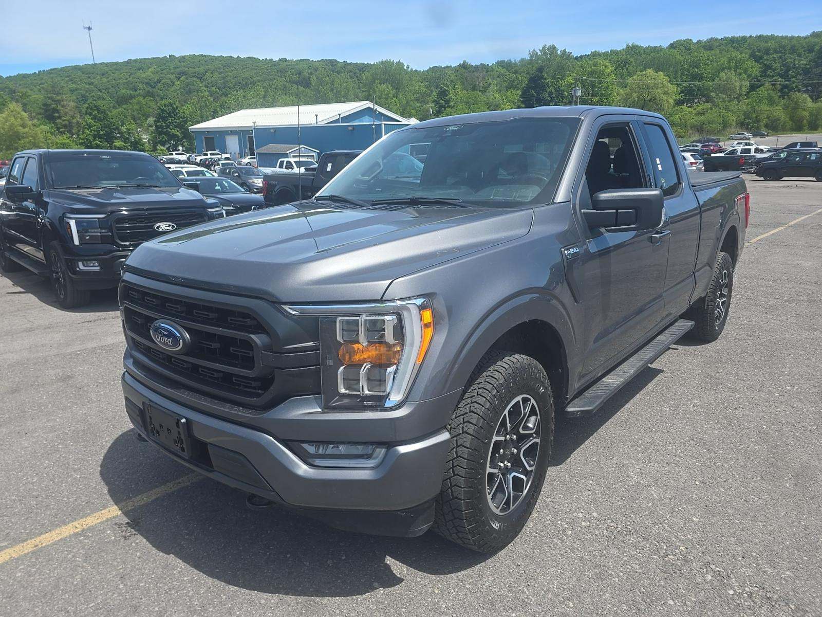 2022 Ford F-150 XLT AWD
