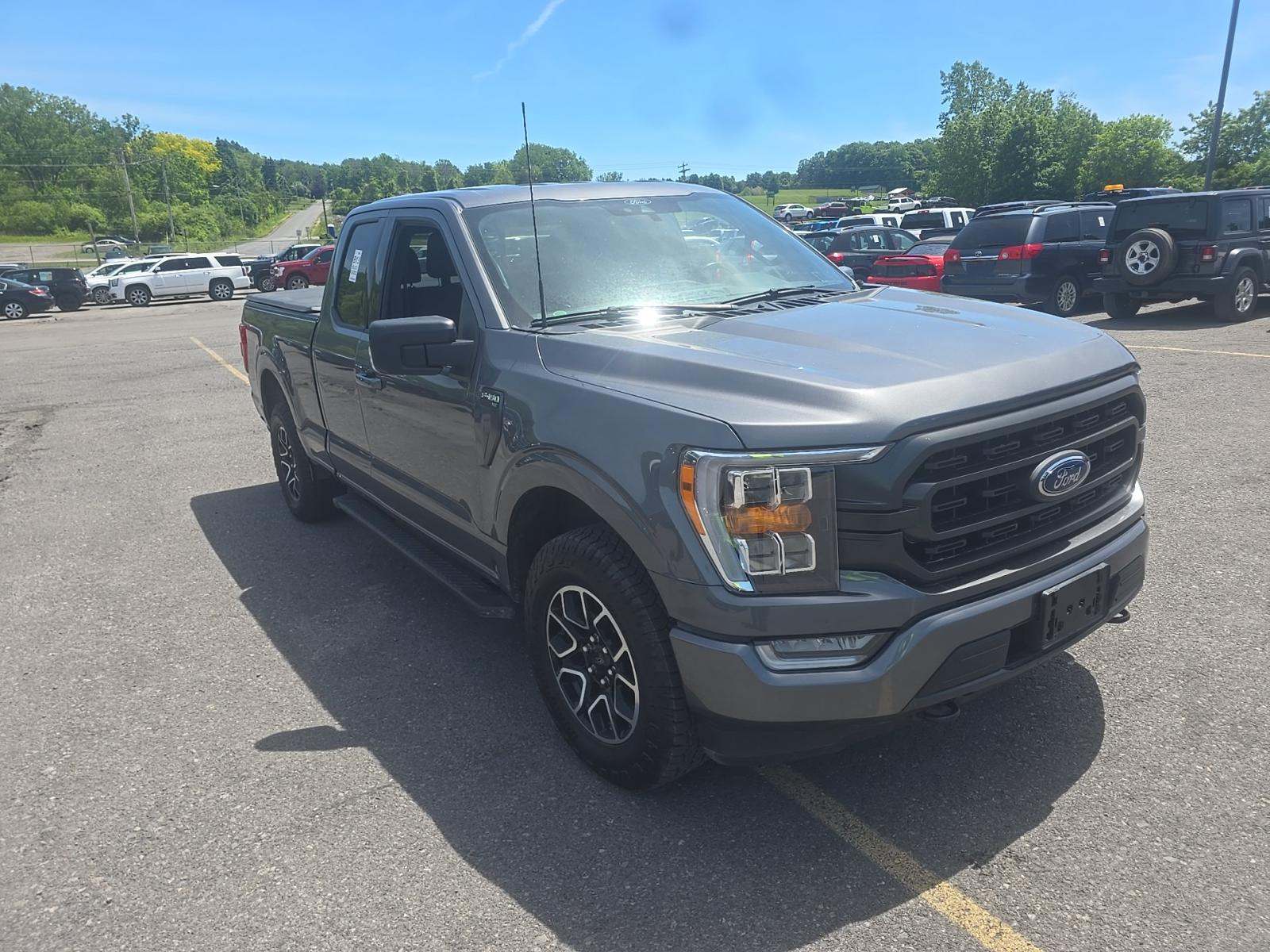 2022 Ford F-150 XLT AWD