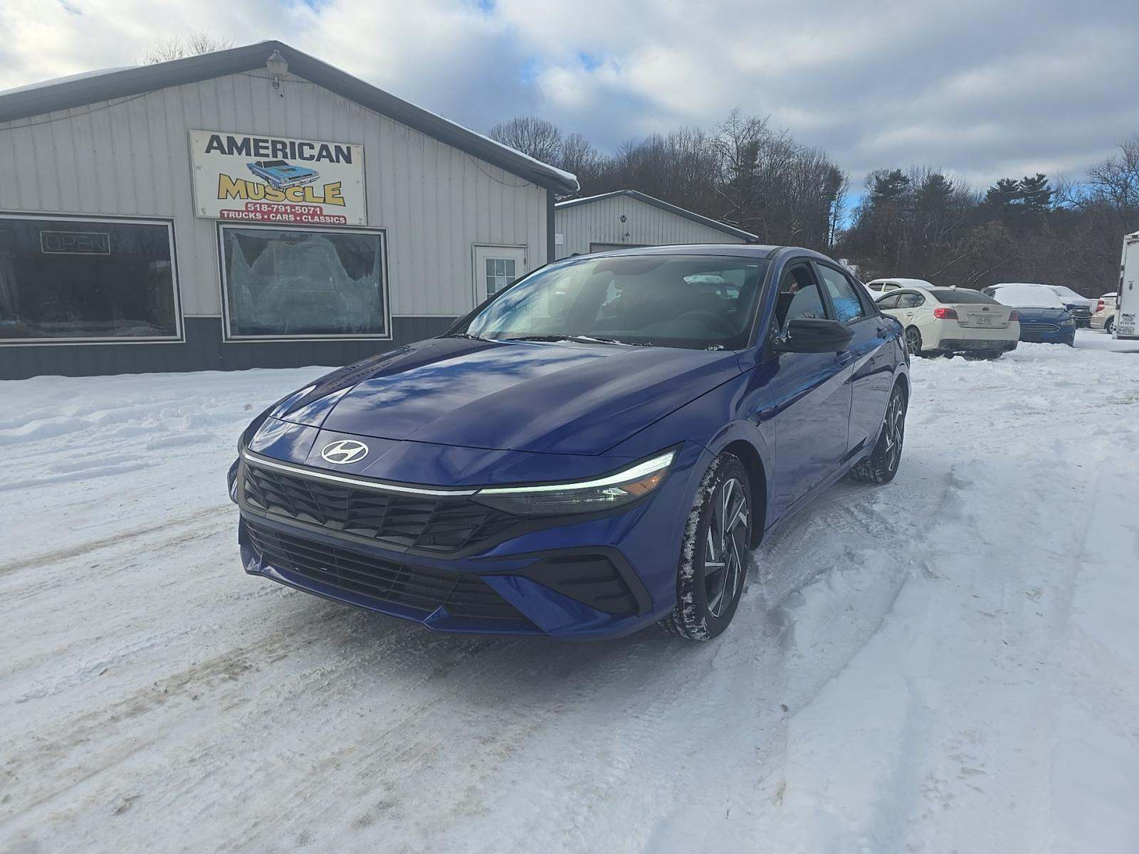 2025 Hyundai Elantra SEL Sport FWD